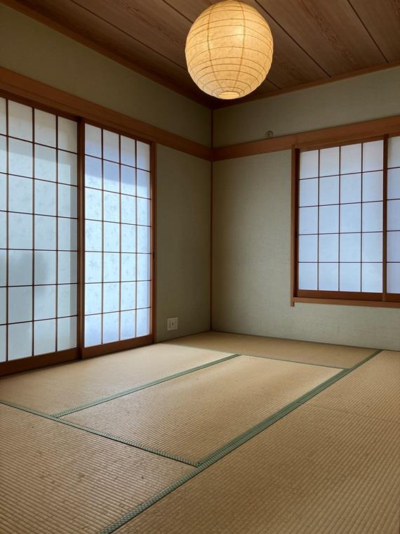 前貝塚町戸建の内装