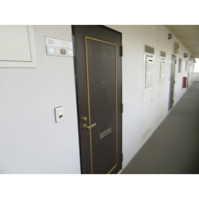 【玄関】 | ルミエール本宿四番館 | 玄関