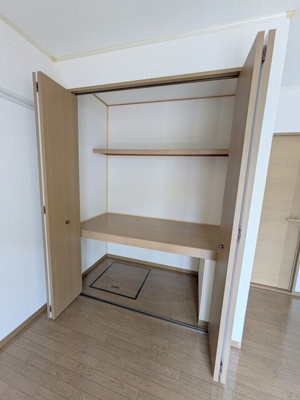奥行のある収納