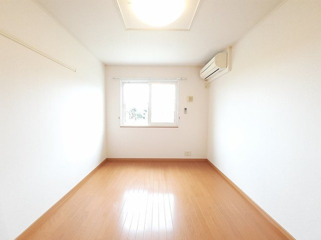 プラシードＢの内装|きれいな内装です
