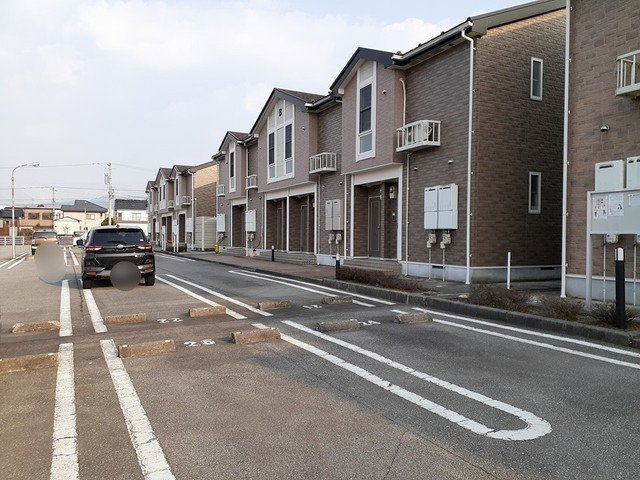 エクセレンス　ヒル　Ｂの駐車場|駐車場完備です