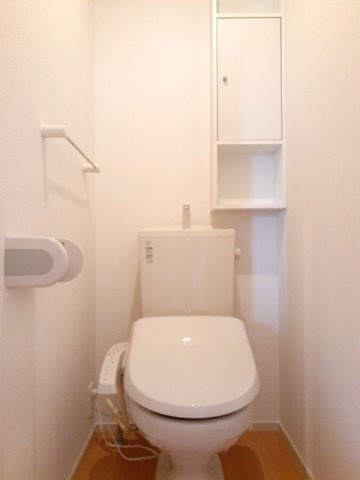 ＹＳ　ソレイユＡのトイレ|ゆったりとした空間のトイレです