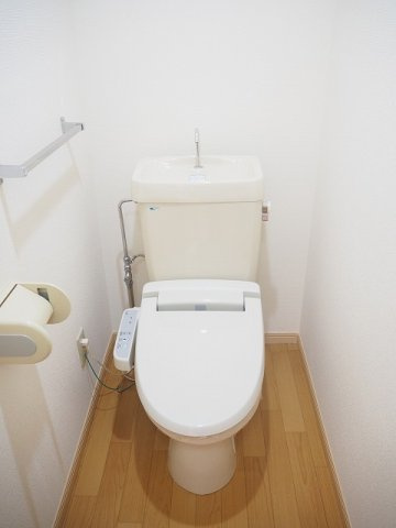 リブアライフ花梨のトイレ|ゆったりとした空間のトイレです