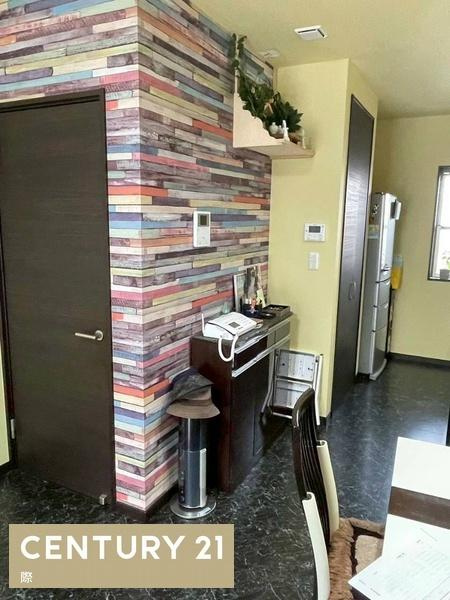 和歌山市楠見中　中古戸建の居間・リビング