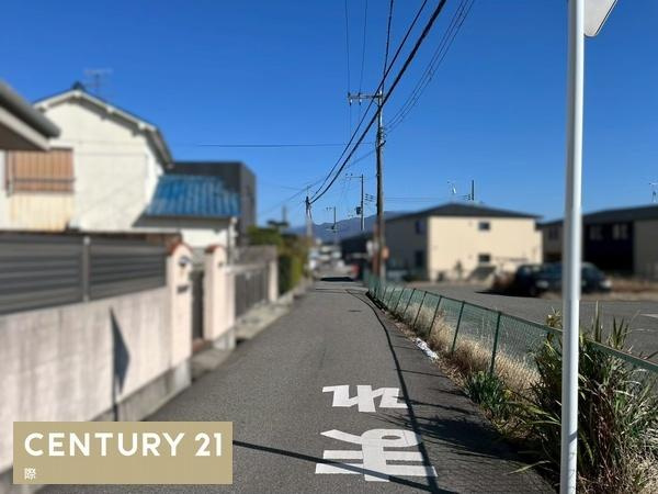 岩出市中迫　土地の前面道路含む現地写真