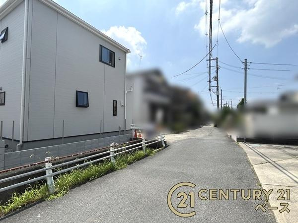 リーブルガーデン小泉町 ２号棟 ／新築一戸建の前面道路含む現地写真|■現地撮影写真■お気軽にお問い合わせください。