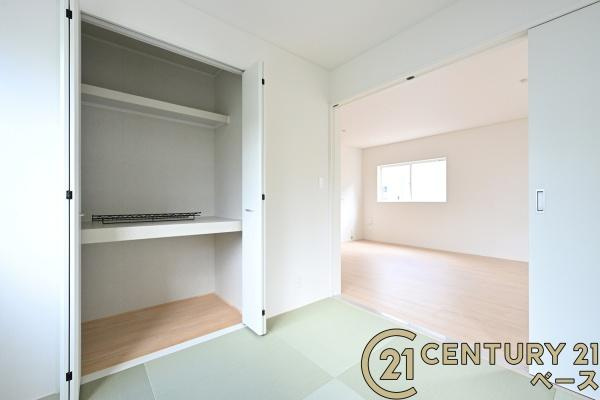 クレイドルガーデン箕山町 ２号棟 ／新築一戸建の内観：施工例|■日当たりのよい明るい雰囲気の洋室です！■
