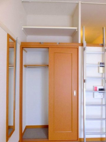 レオパレスディアコートの内装