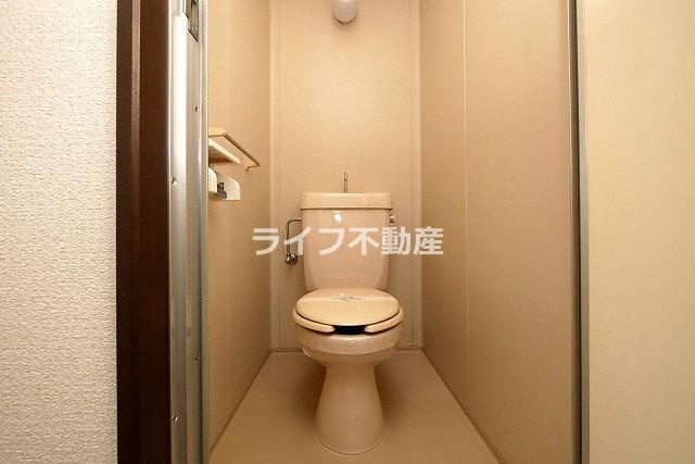 インターナショナル玉造のトイレ|ゆったりとした空間のトイレです