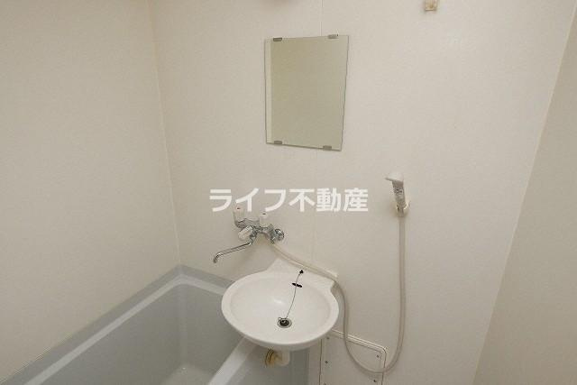 インターナショナル玉造の浴室|日々の疲れを癒すお風呂付です