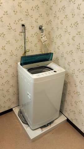 広野ハイツ の洗面所|洗濯機付