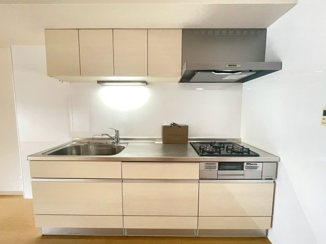 高槻市西真上１丁目の賃貸マンションのキッチン