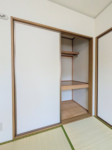ラ・セジュール Ａ棟の収納