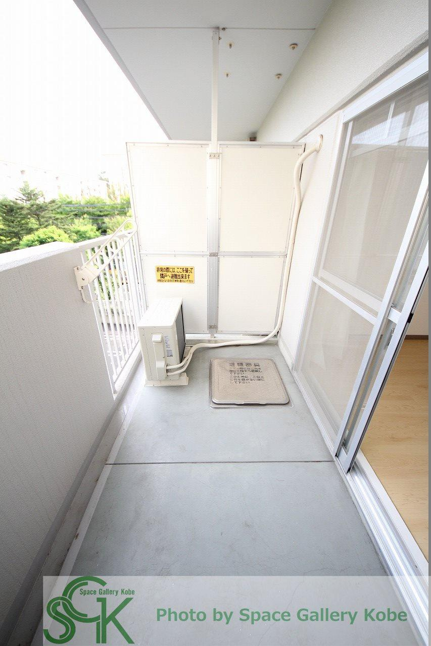西鈴蘭台シティコートのバルコニー|※お部屋により仕様が異なる場合があります。