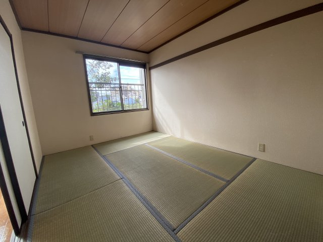 ファミーユエミナンスの和室|別部屋写真参考