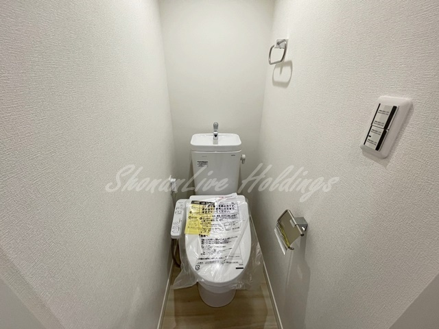 藤沢市鵠沼神明４丁目のアパートのトイレ|清潔感のあるトイレです