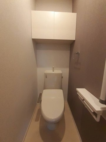 サニーサイドⅠのトイレ|コンパクトで使いやすいトイレです