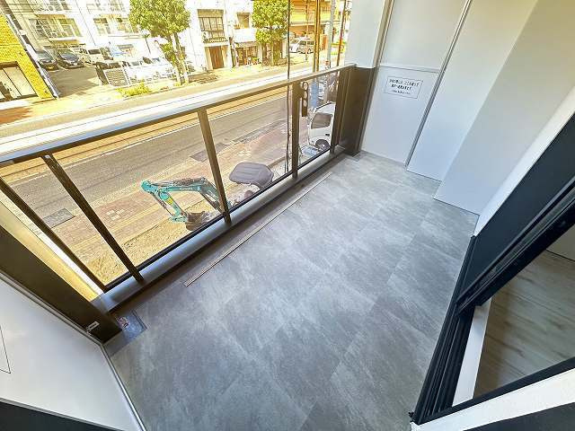 広島市南区宇品神田５丁目の賃貸マンションのバルコニー