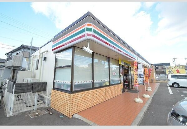 クロービアの周辺