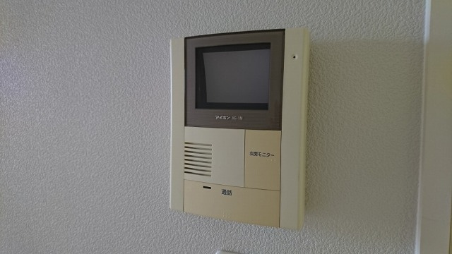 エム　フローラのセキュリティ|モニター付きインターホンで安心です