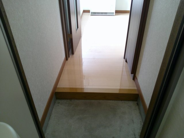 PEACE①の玄関