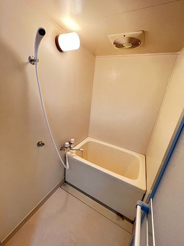 アイビースクエア南塚口の浴室|きれいなお風呂です