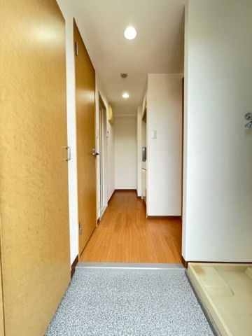 レジディア浦安Ⅱの玄関|他部屋参考写真