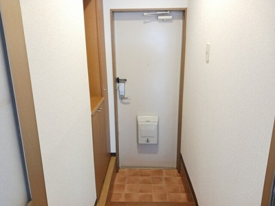 【玄関】 | メゾンソレイユ | 落ち着いた玄関です