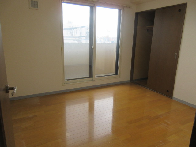 CENTER CTIY5の洋室