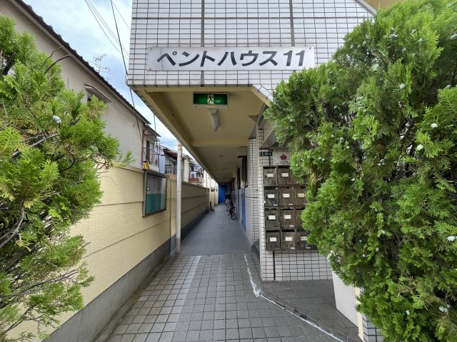 ペントハウス11のエントランス