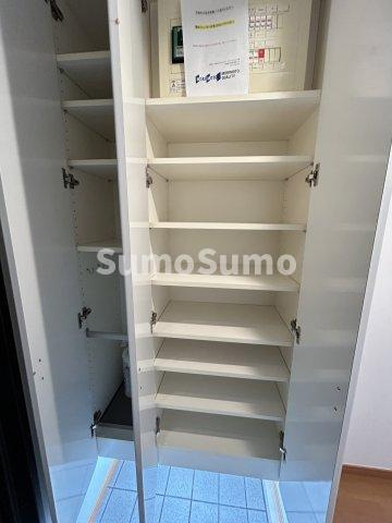 カスタリア目黒かむろ坂の収納|十分な収納スペースがあります