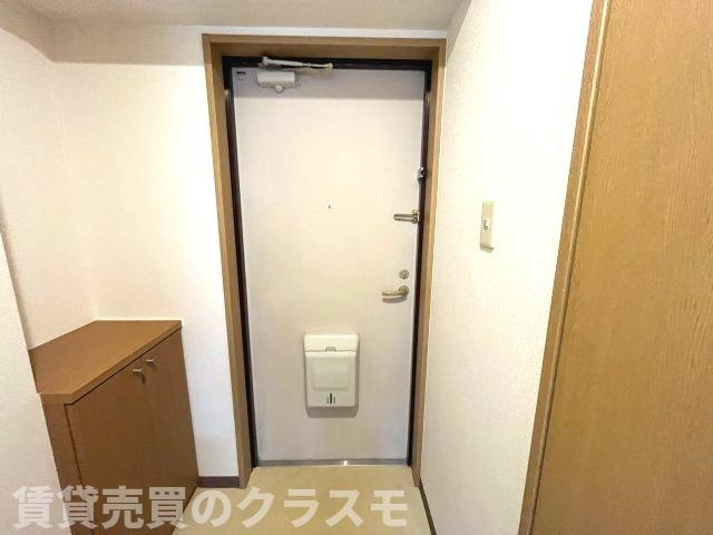 GROOVE大日の玄関