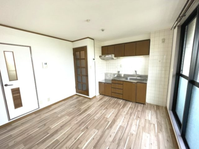 レスターテIIの居間・リビング