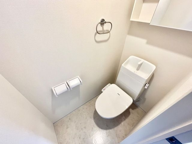 ラ・クラリエール（La Clairiere）のトイレ|コンパクトで使いやすいトイレです