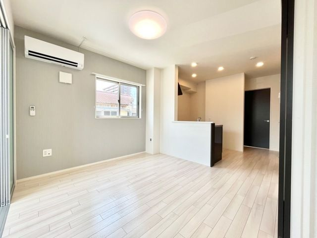 ラ・クラリエール（La Clairiere）の居間・リビング|ゆったり過ごせる居間です