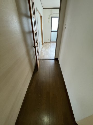 レスターテⅣの内装