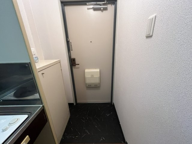 プレアール萱島の玄関