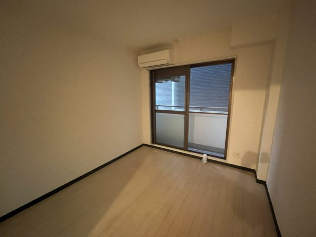 プレアール萱島の居間・リビング