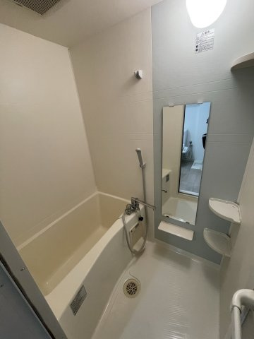 オリエントレジデンス門真の浴室|(参考)同マンション同間取り他部屋の写真