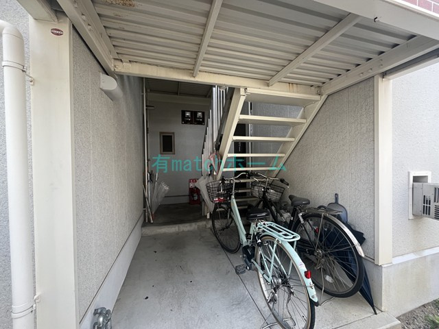 石橋ハイツの駐車場