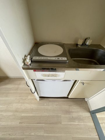 アーベントロートのキッチン|(参考)同マンション同間取り他部屋の写真