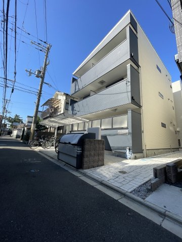 セレニティ八雲北町2丁目A棟の外観