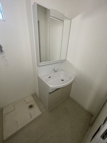 セレニティ八雲北町2丁目A棟の洗面所|イメージとして同マンション他部屋を表示しています