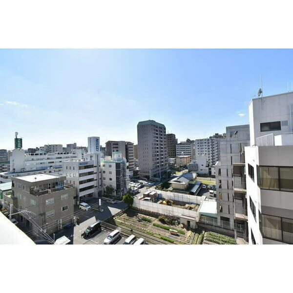 SERENiTE江坂四番館の展望