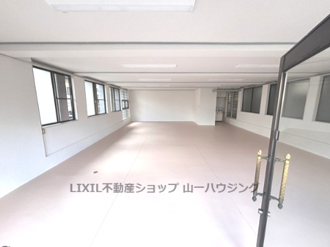 大塚ビル（植竹町１）の内装|フロア１