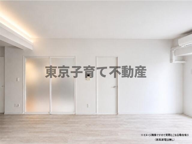 スパッジオ上野東の居間・リビング