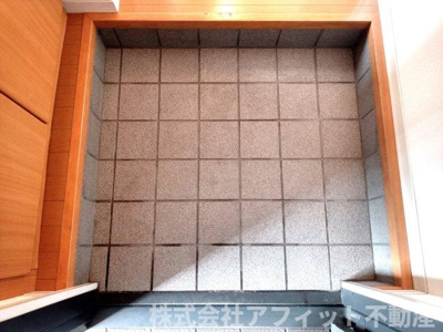 【エントランス】 | ローズタウン1番館