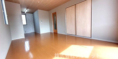 【居間・リビング】 | ローズタウン1番館