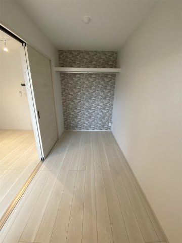AMP es 春日の寝室