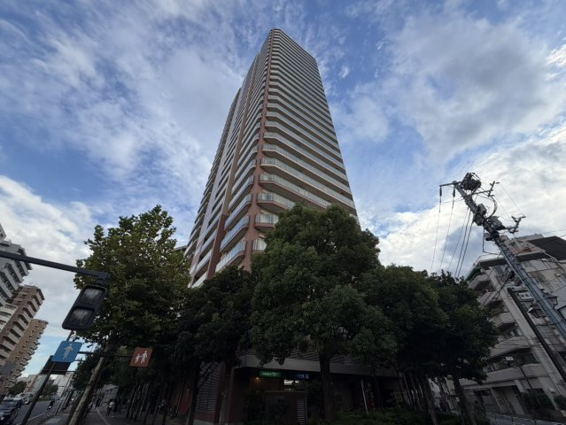 ★仲介手数料無料★グローリオタワー巣鴨（15階南西向き住戸・空室につき即入居可能）の外観